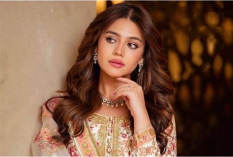 Zara Noor Abbas's Hilarious Chai Time With Zara Web Series Takes Social Media by Storm!